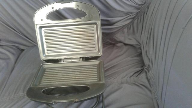 Sanduicheira Grill - Foto 2
