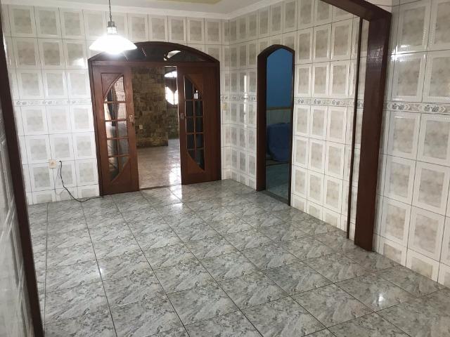 Casa na Penha com 3 Quartos - Foto 3