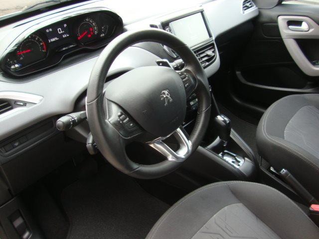 208 allure 1.6 AT Apenas 43000km/Teto Solar/Branco Pérola - Foto 6