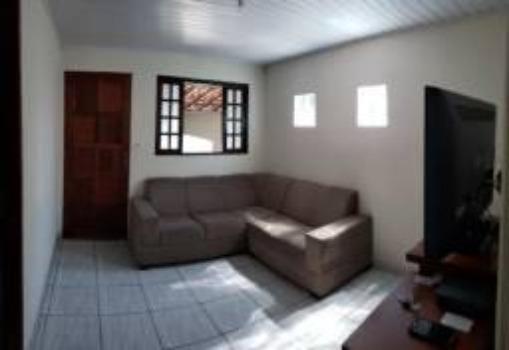 Casa térrea 03 dormitórios no Conjunto São Benedito