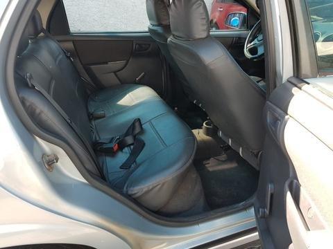 Chevrolet celta - Foto 5