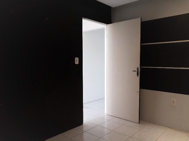 Sala comercial no Rio Vermelho, com banheiro próprio - Foto 13