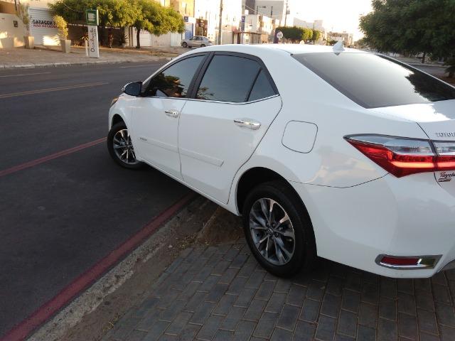 Vendo ou troco em carro de valor ate 30 mil,este corolla gli 2018 com acessorios do xei - Foto 5