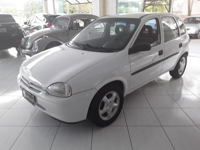 Corsa Ht 1.6