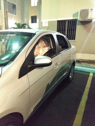 Vendo gran siena essense 1.6 flex - Foto 5
