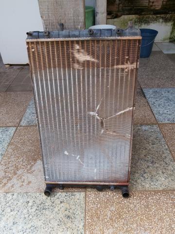 Radiador original semi novo gol G7 (G5 ATE G7 ) - Foto 2