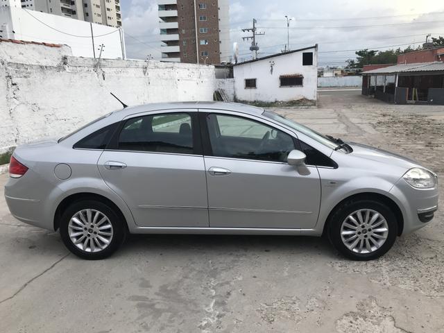 Linea 1.8 Essence Automático 2015 Zerado - Foto 3