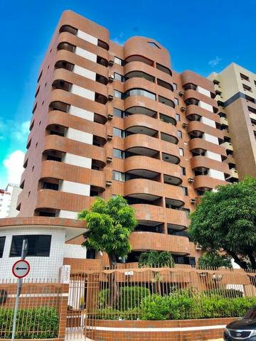Mega Imóveis vende apartamento nascente de 149m²