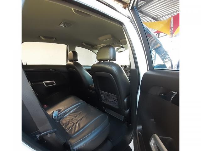 Chevrolet Captiva 2.4 SIDI 16V GASOLINA 4P AUTOMATICO - Foto 11