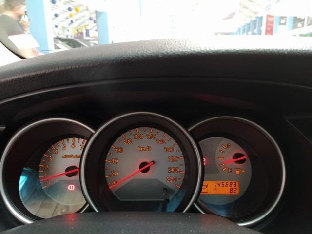 Nissan Grand Livina 1.8 SL Automática 2014 - Foto 7