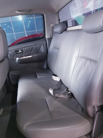Toyota Hilux SRV Automática DIESEL 4x4 - Foto 6