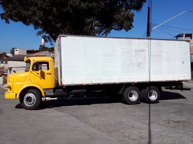 CAMINHÃO 1113