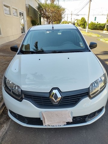 RENAULT SANDERO AUTHENTIQUE 1.0 COMPLETO