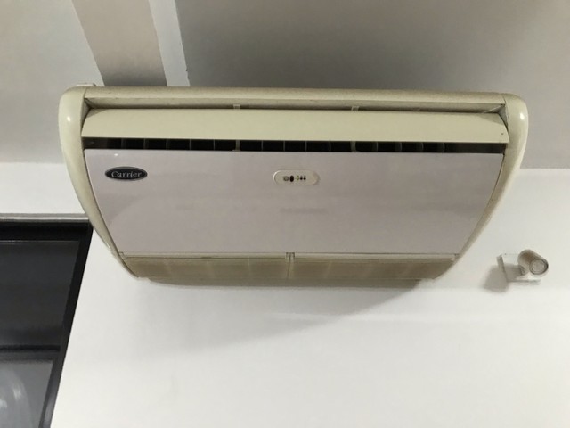 Ar condicionado piso-teto Carrier 24 mil btus  - Foto 2