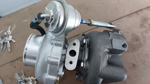 Turbina Borg Warner para motor OM 904 LA de 2000 a 2005