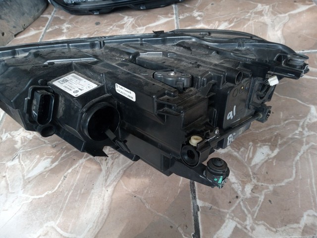 Farol direito Volkswagen Jetta 2019 2020  - Foto 4