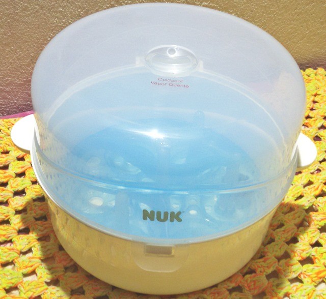Esterilizador de mamadeira Nuk para usar em micro-ondas 