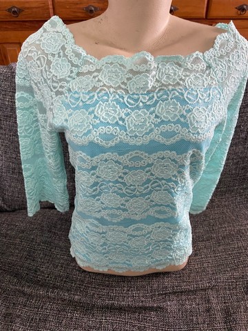 Blusa rendada 