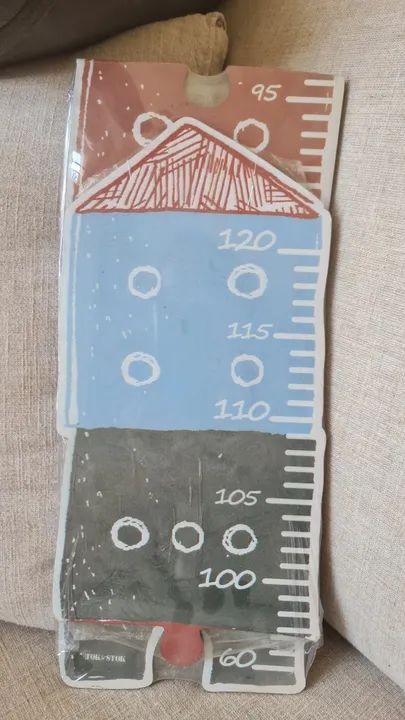 Régua de crescimento Tok & Stok