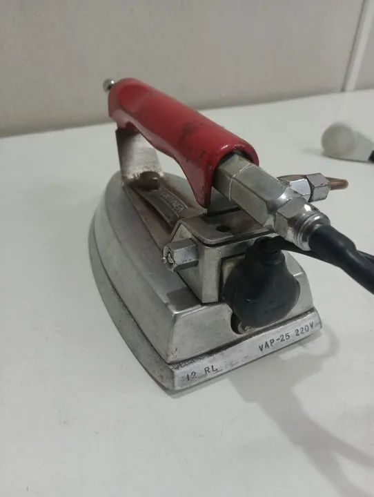 Ferro de passar a vapor Continental  - Foto 2