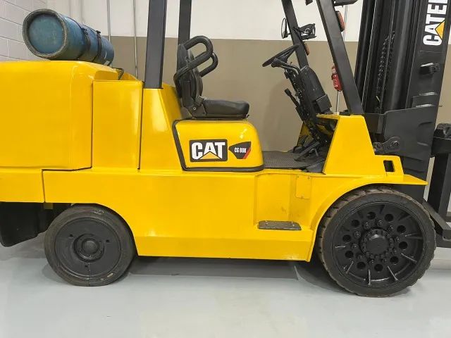 Empilhadeira GLP Caterpillar, capacidade 8.000Kg - Foto 3