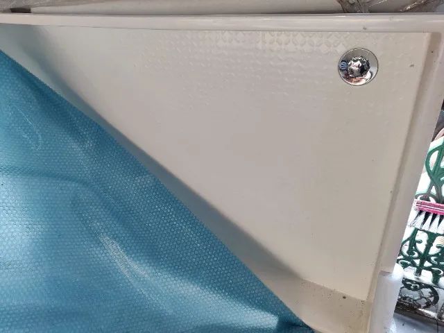 Piso Box Astra 1520x920x150mm novo sem uso com ralo Branco 1,52m x 92cm x 15cm - Foto 5