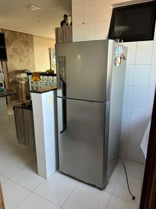 Oportunidade Única!!! Geladeira Electrolux frost free