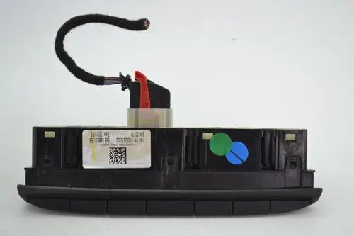 Botao Pisca Alerta Luz Farol Painel Fiat Strada 2020 Origina - Foto 2