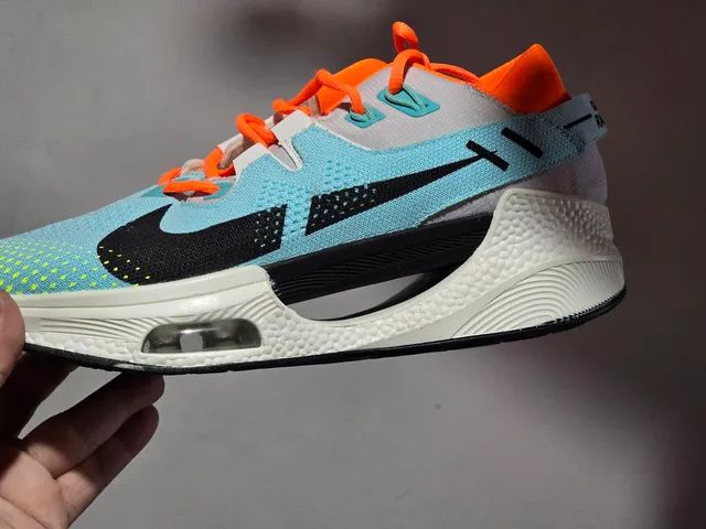 Tenis importado 43/44 leve Black Friday