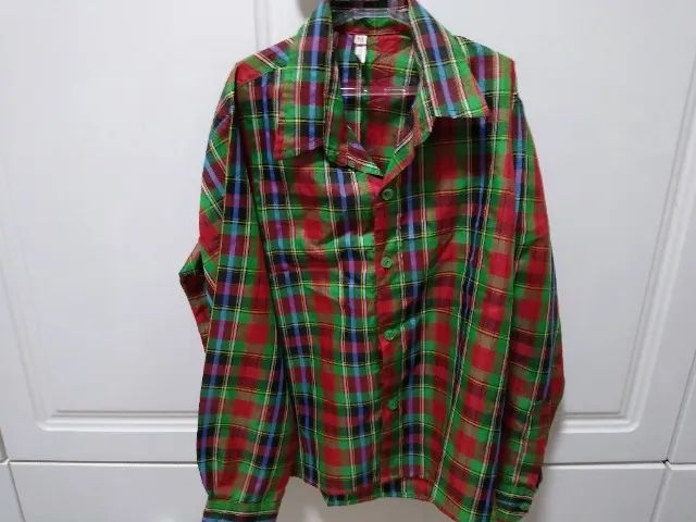 Camisa tamanho M + 8 anos - Foto 2