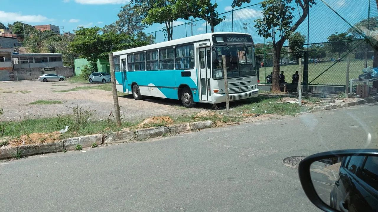 Ônibus em ótimo estado - Foto 2