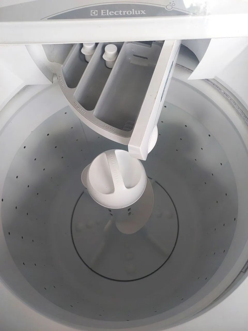 MÁQUINA DE LAVAR ELECTROLUX 15 KG  - Foto 5