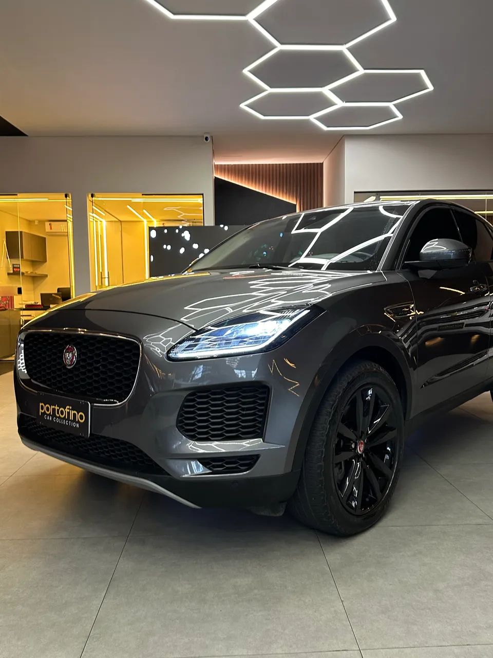 Jaguar E-Pace R-dynamic S 2.0 AWD 249cv Aut. 2020 - Foto 5