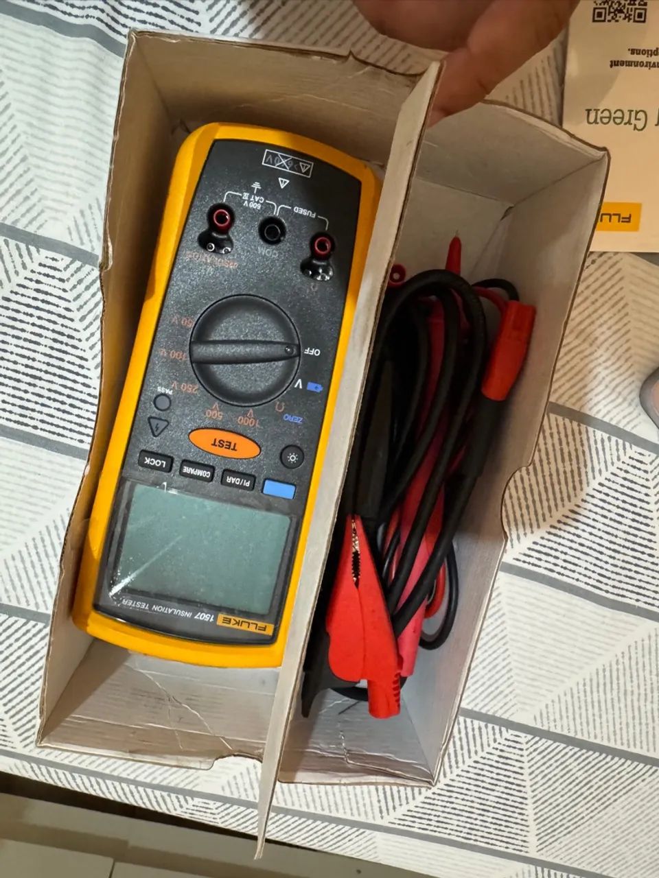 Megômetro digital Fluke 1503 - Foto 3