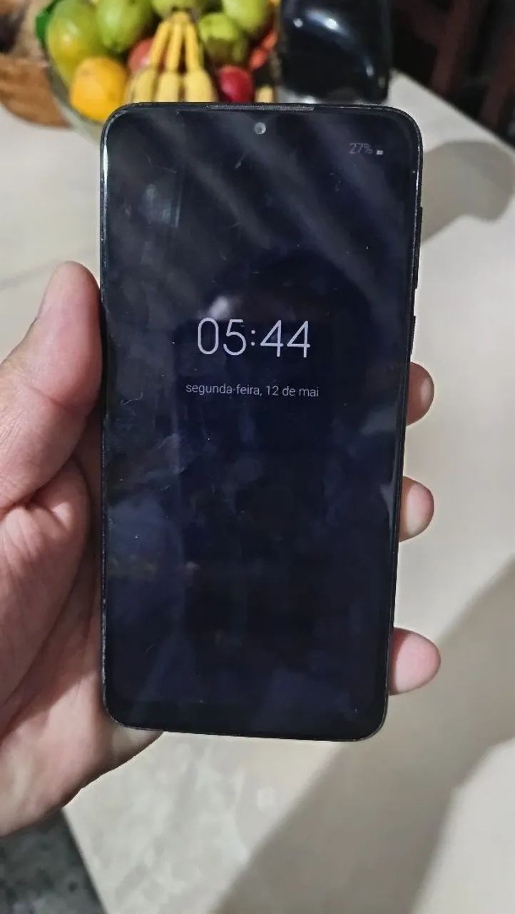Moto G8 play