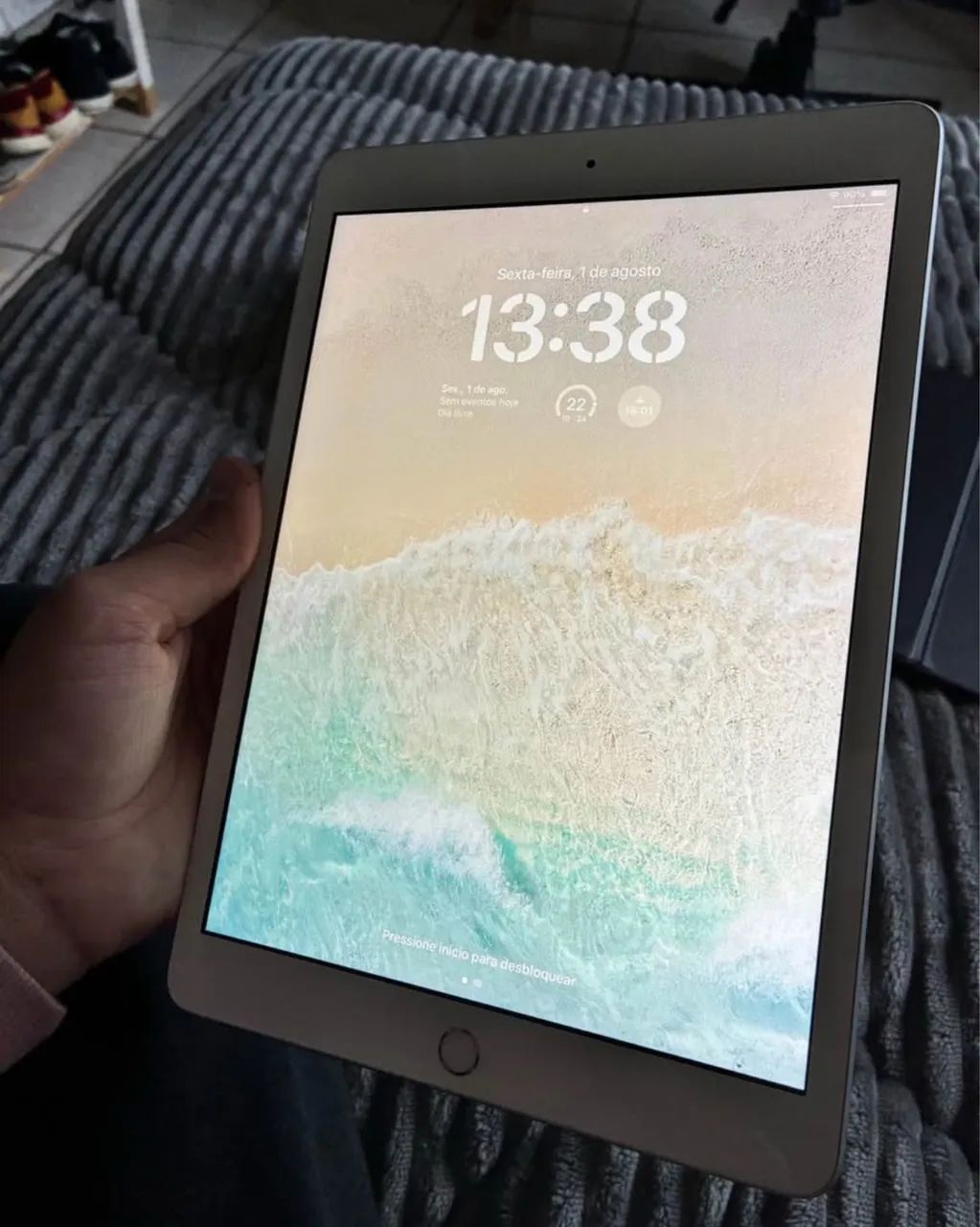 IPad 8° geração, 10.2 polegadas + Apple Pencil 1° geração + case - Foto 2