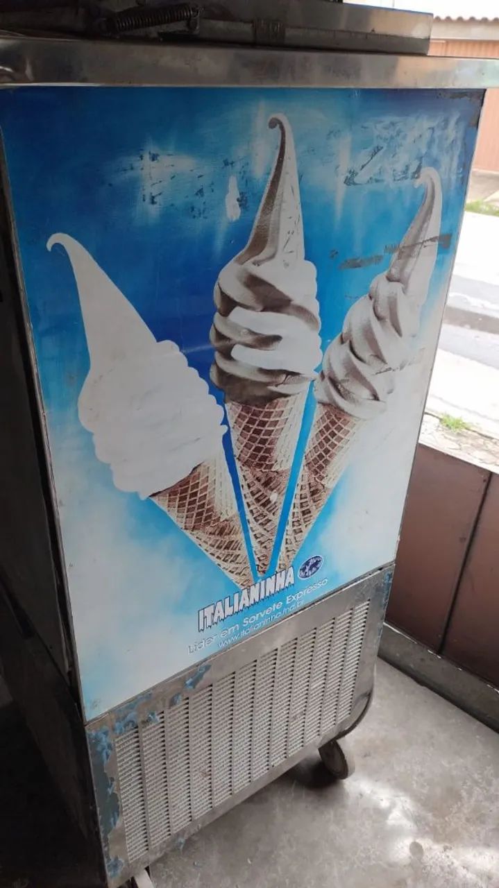 Máquina de Sorvete Italiana 