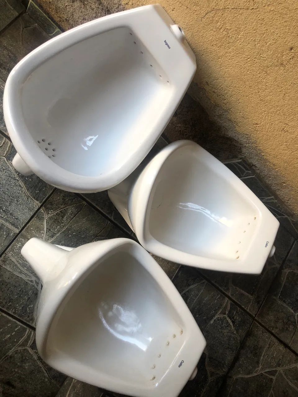 Mictório em louça branco celite 64290667777282121