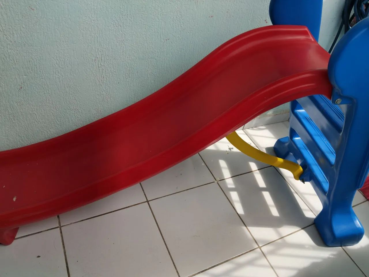 Escorrega Infantil Colorido