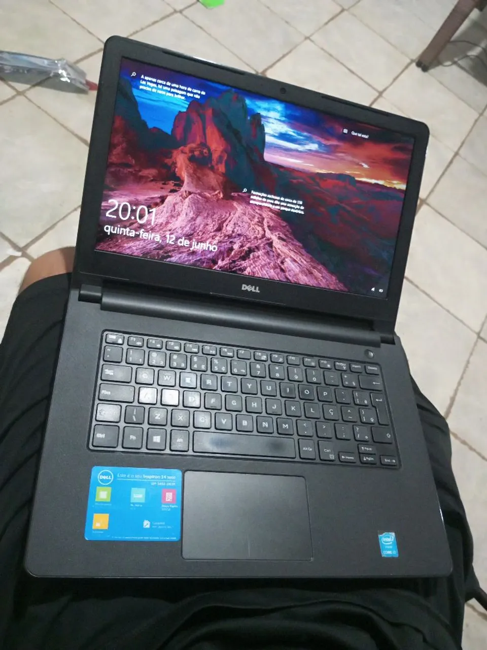 Notebook Dell CORE i3/ 12 GB de ram /SSD240 GB /bateria nova máquina top