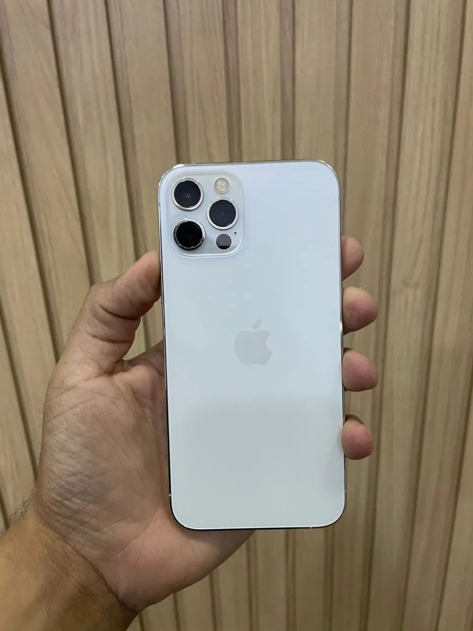 Apple iPhone 12 Pro 256GB ホワイト　本体 Apple iPhone 12 Pro ホワイト 本体 iPhone12 Pro 256GB ホワイト