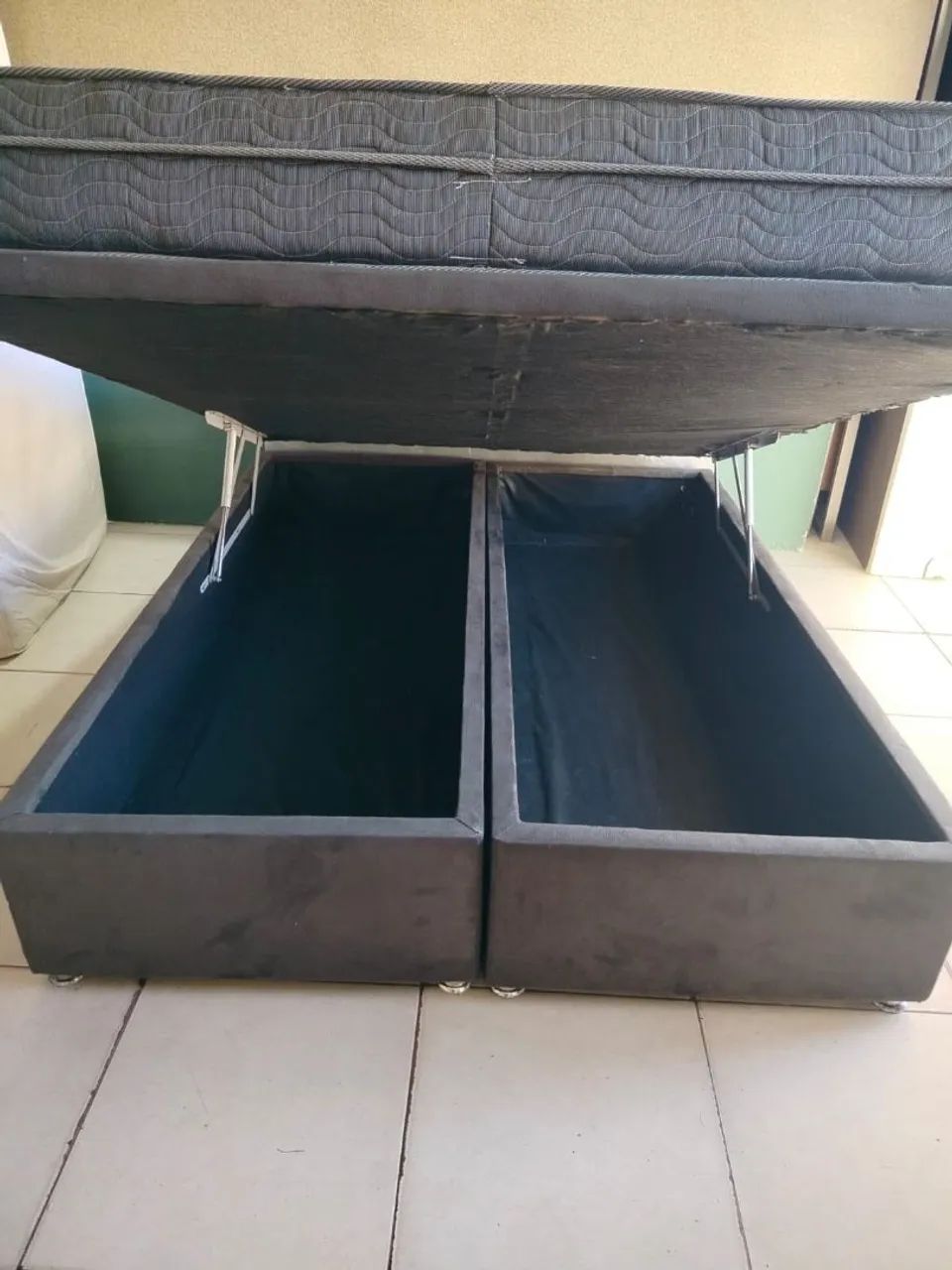 Cama Box com Baú