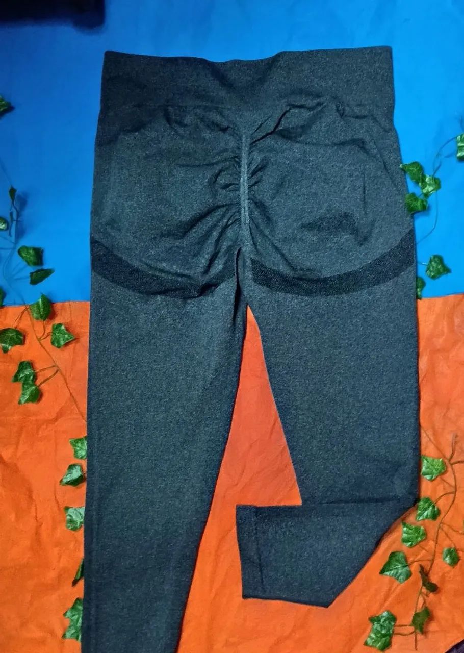 Lote de roupas plus size tamanho 50  - Foto 4