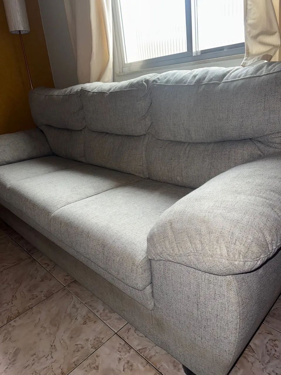 Sofá 2 lugares cinza  - Foto 2