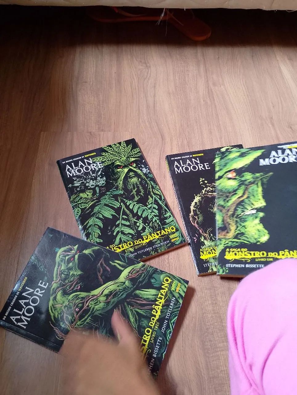 A Saga do Monstro do Pântano - Coleção livro 1 ao 4 - Foto 3