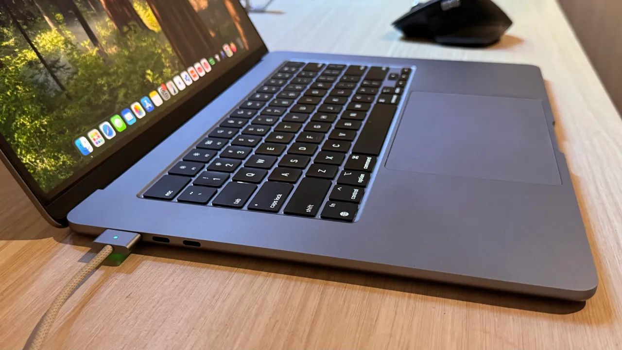 MacBook Air M2 (15