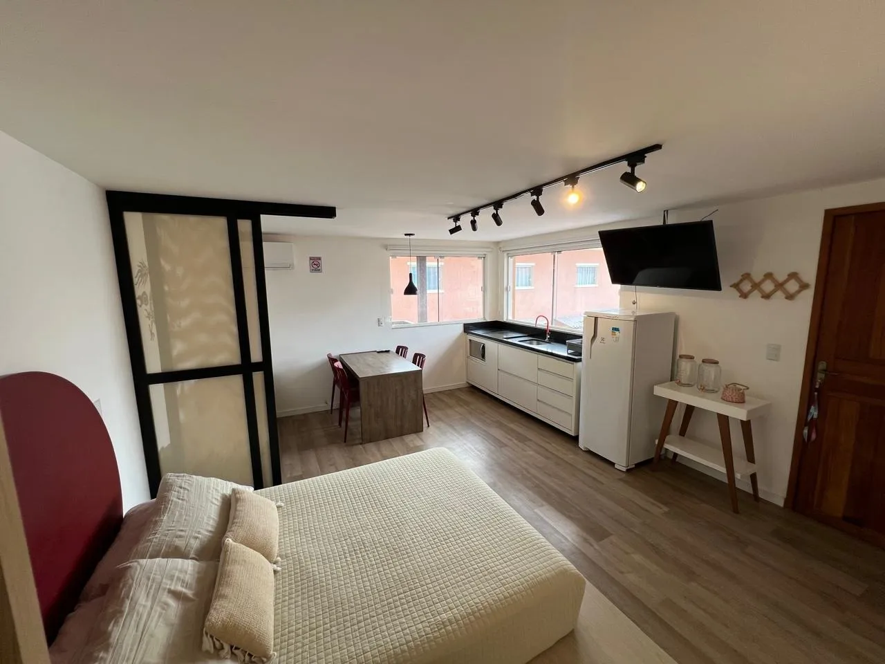 Studio mobiliado para locação no Campeche