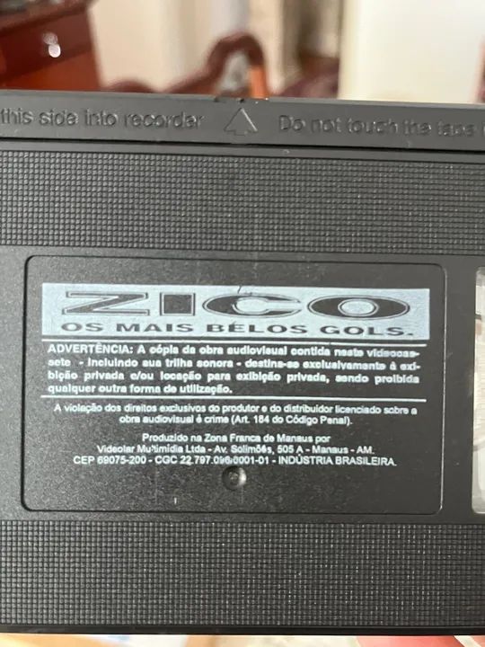 Fita VHS Zico Flamengo - Os Mais Belos Gols - Item raro de colecionador - Foto 3