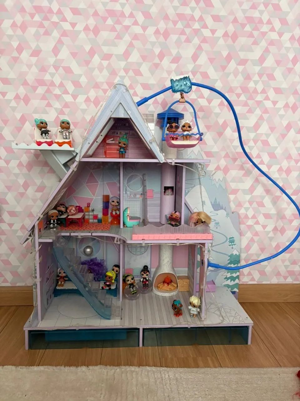 Surprise Chalet Casa Lol Surprise Winter Disco Surprise! Winter