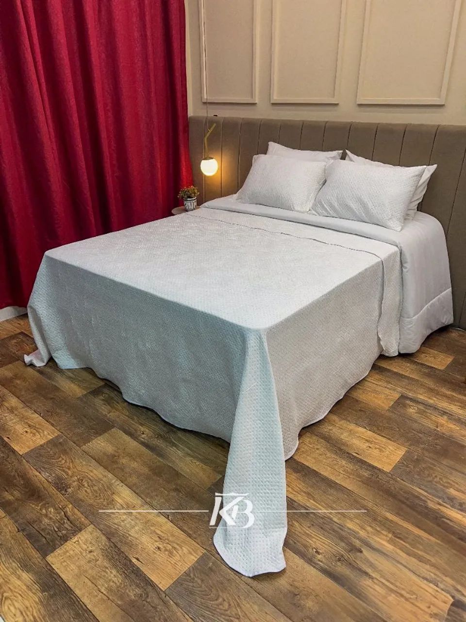 Cobre leito dupla face com duas fronhas 